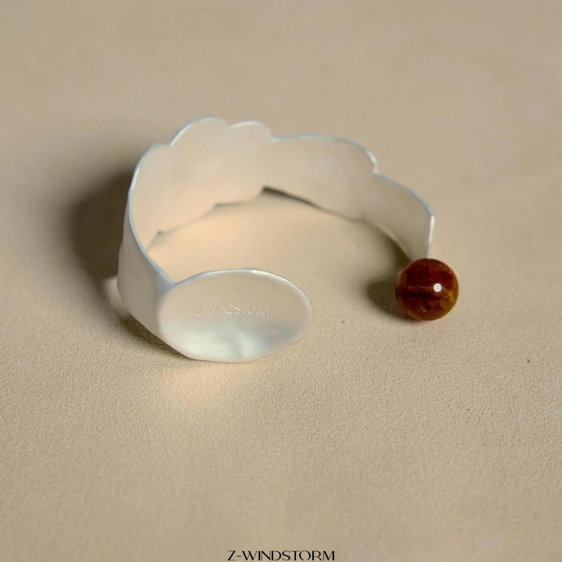 Alloy ring and bracelet set with electroplated finish and diamond shape detail