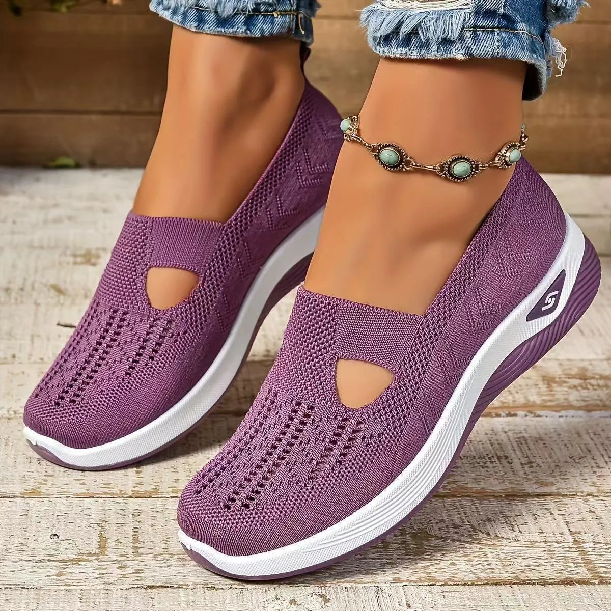 Women's casual flat shoes with mesh upper and T-strap in multiple colours