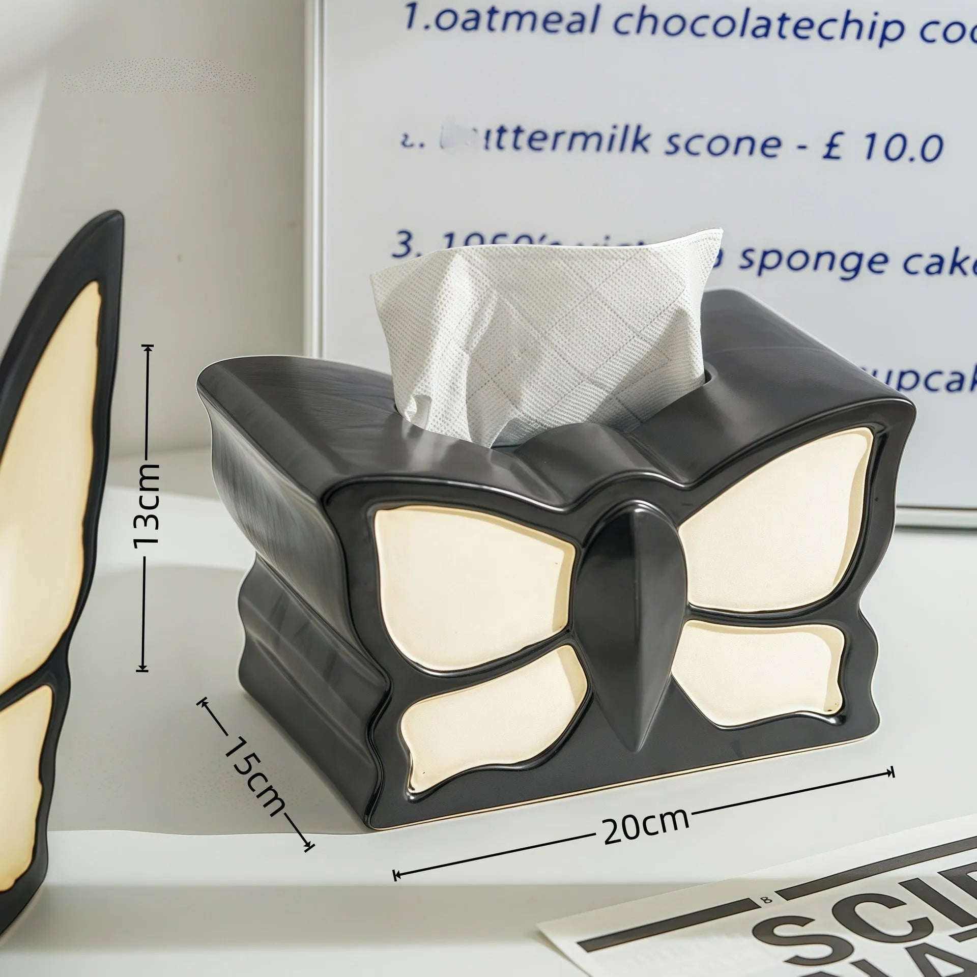Butterfly design ceramic vase with built-in tissue box holder for living room