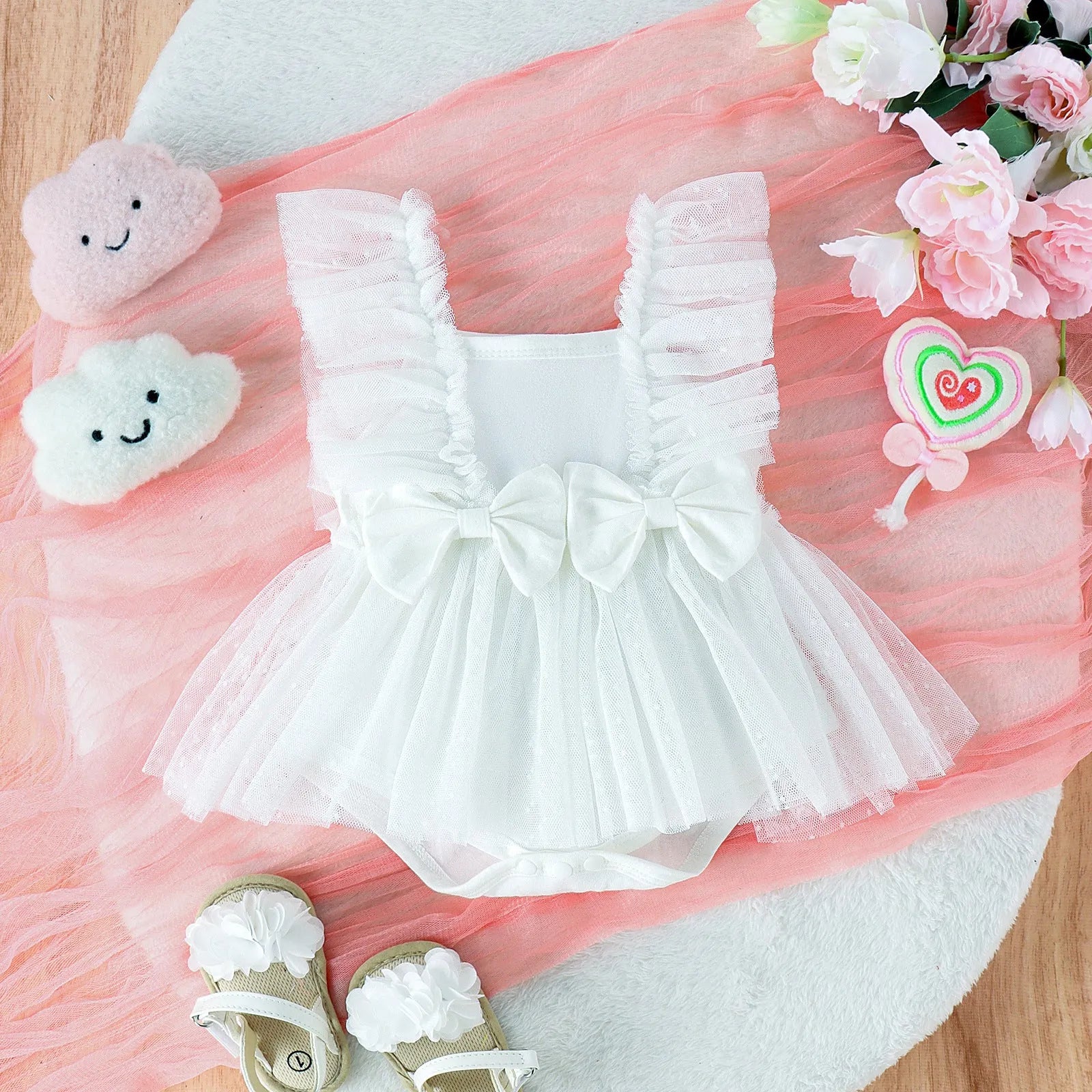 Baby girl cotton jumpsuit in sweet triangle style, sleeveless summer romper in pink colour for 0-18 months