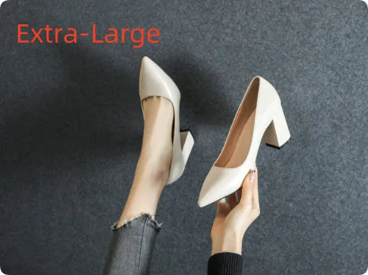 Women's suede pointed toe shallow-mouth shoes with 7 cm chunky heel in black