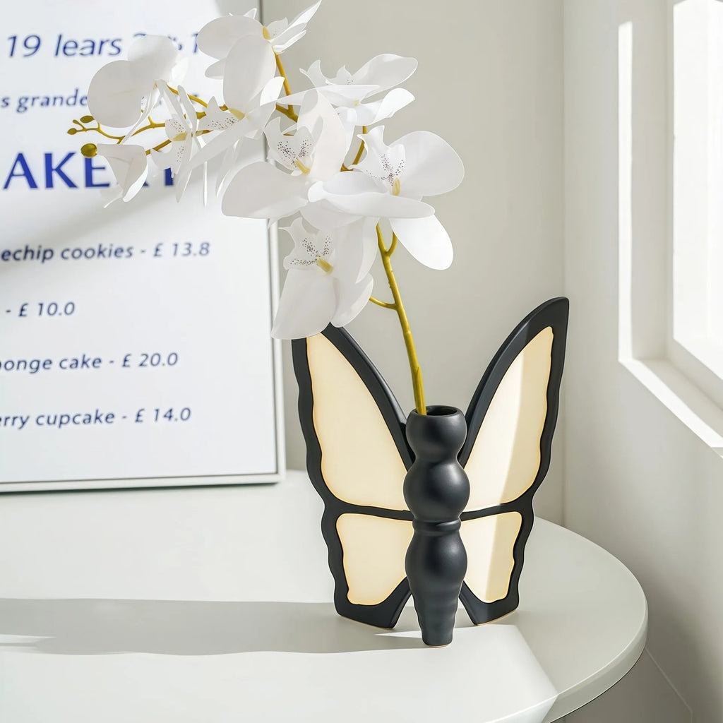 Butterfly design ceramic vase with built-in tissue box holder for living room