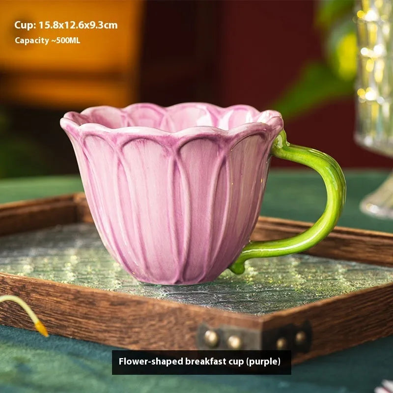 Ceramic breakfast cup with pastoral floral pattern design, 500ml capacity