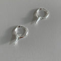 Women's geometric star-shaped ear clip earrings with a copper white gold electroplated finish.