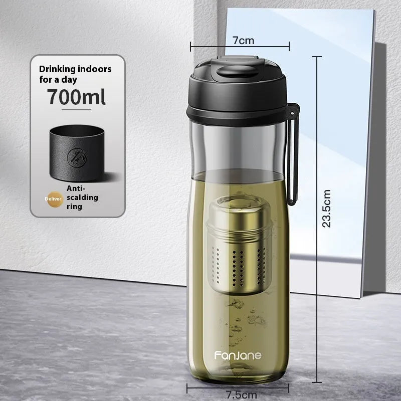 Magnetic bubble tea cup in black with insulated leather ring, Tritan construction