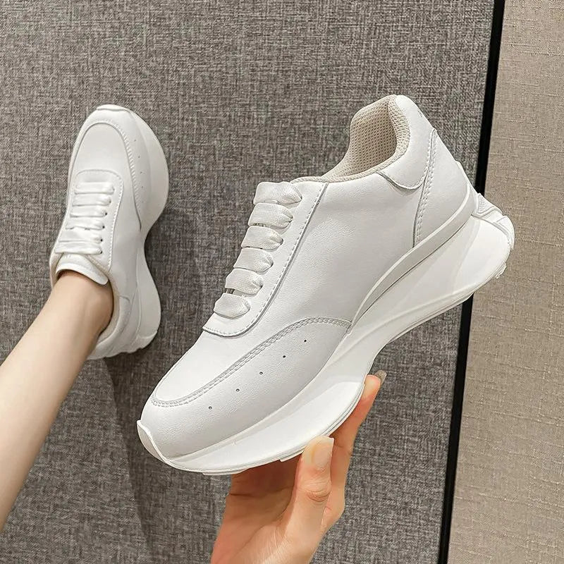 Women's leather sports casual shoes white tail colour, high top raised bottom, two-layer cowhide upper, round toe lace-up