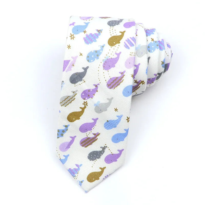 Narrow Korean-style cotton bow tie with a printed cartoon pattern.