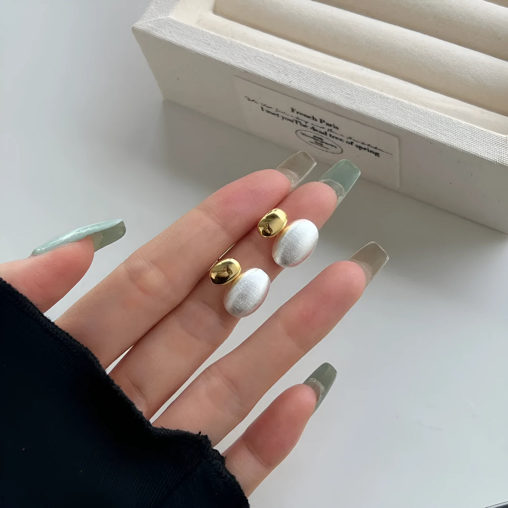 Doudou women's 925 silver stud earrings, 17mm length, electroplated finish, silver colour.