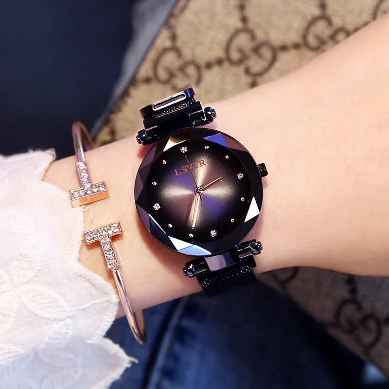 Women's Starry quartz watch with magnetic strap in rose gold colour, 8mm thickness, on transparent belt