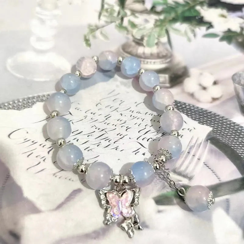 Chinese style bamboo leaf glass bracelet for women with a bamboo joint design.