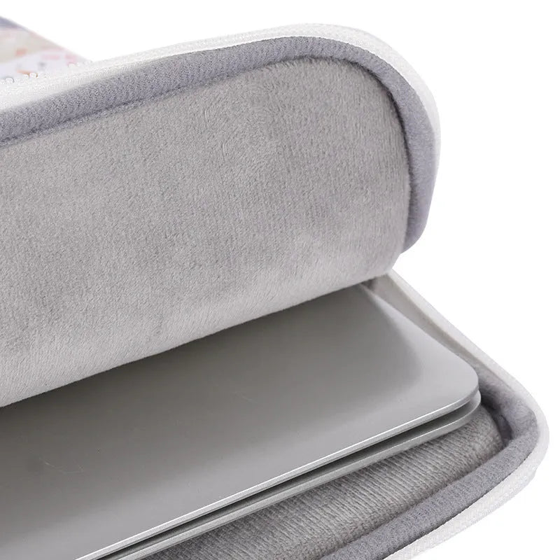 White waterproof PU leather laptop inner sleeve for 14 inch computers with protective features