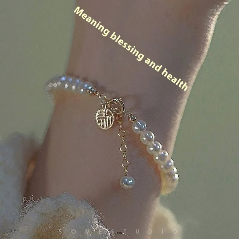 Chinese style bamboo leaf glass bracelet for women with a bamboo joint design.