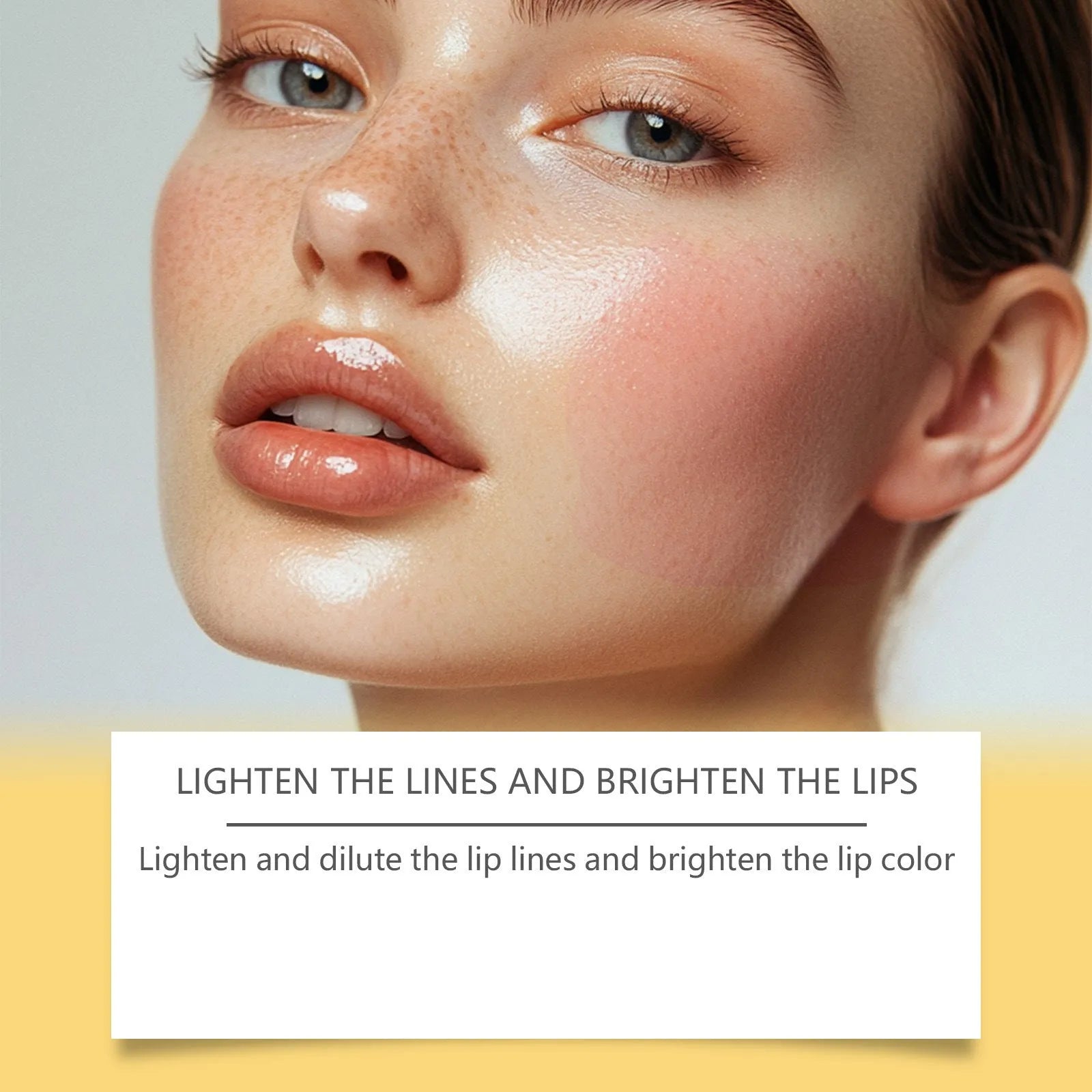 Gold foil nourishing lipstick in a case with 3.5g net content.
