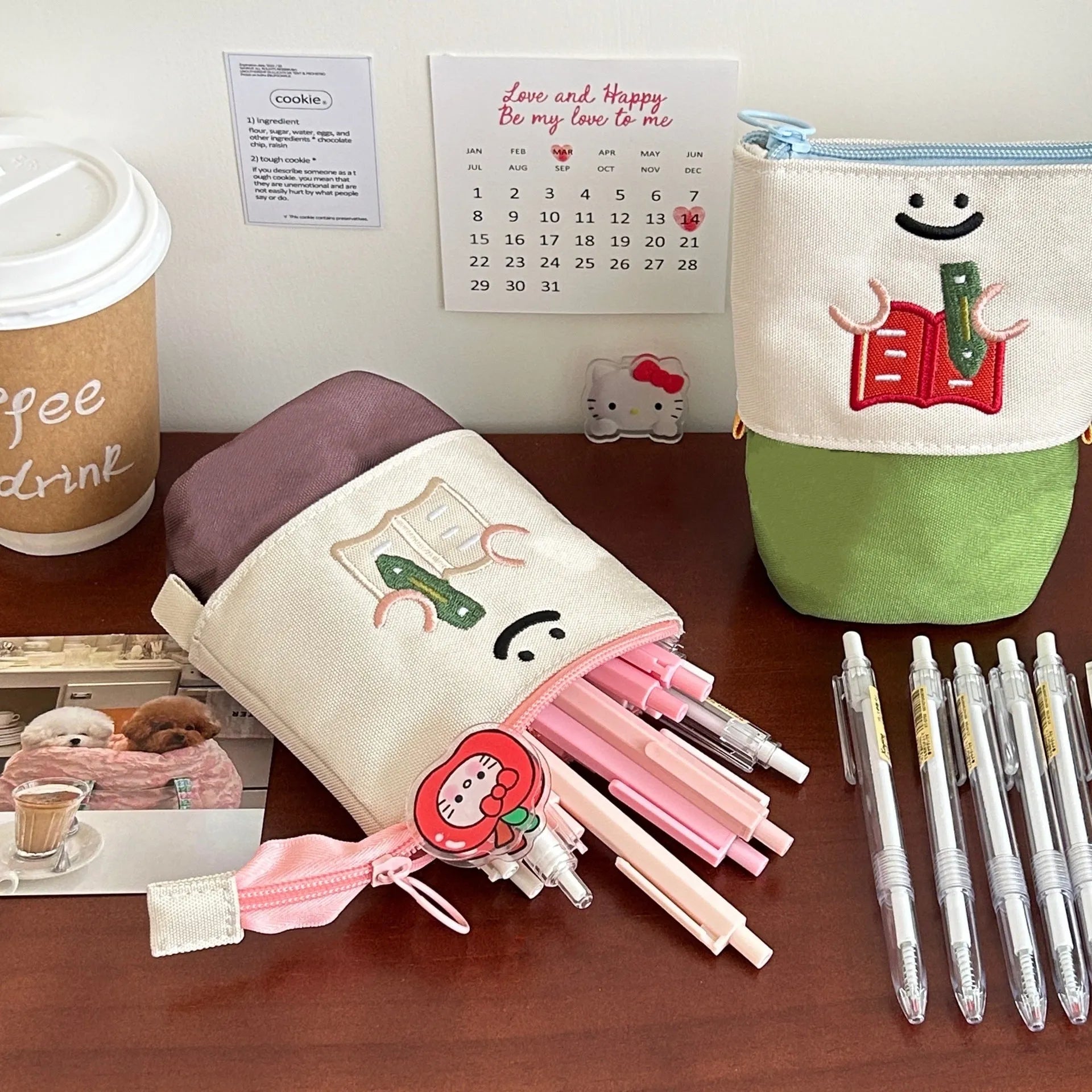 Cartoon collapsible pencil case in Oxford fabric measuring 17cm by 14cm