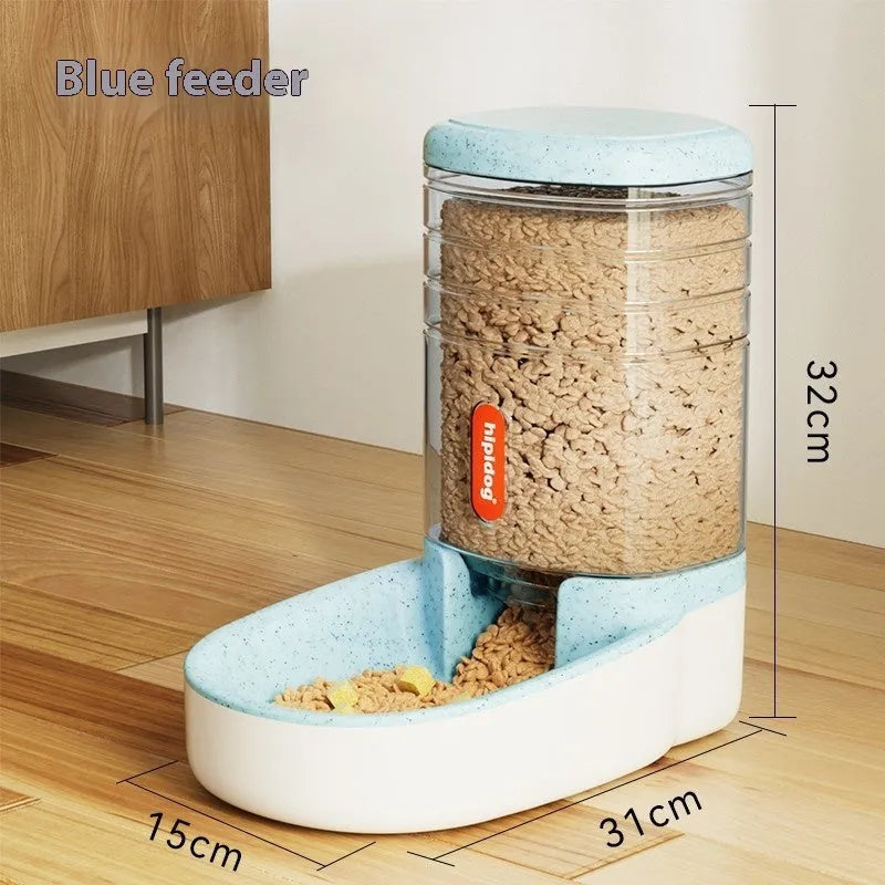 Automatic 3.8 litre pet water fountain for cats and dogs in blue, green, grey, or pink colour.