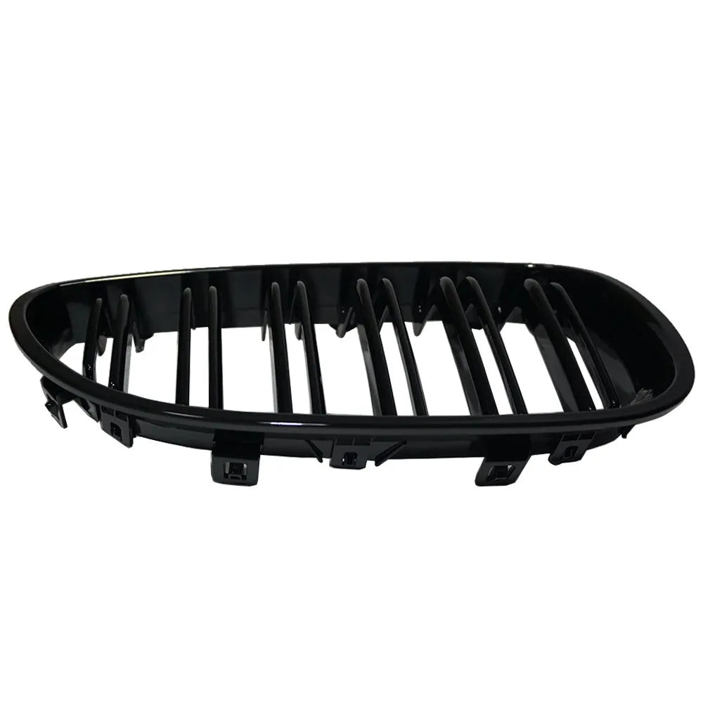 Carbon fibre pattern ABS grille for BMW 5-Series E60 model, front view.
