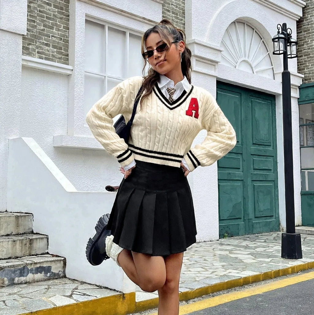 Women's V-neck slim striped knitted shirt with patch detail in creamy white, pullover style