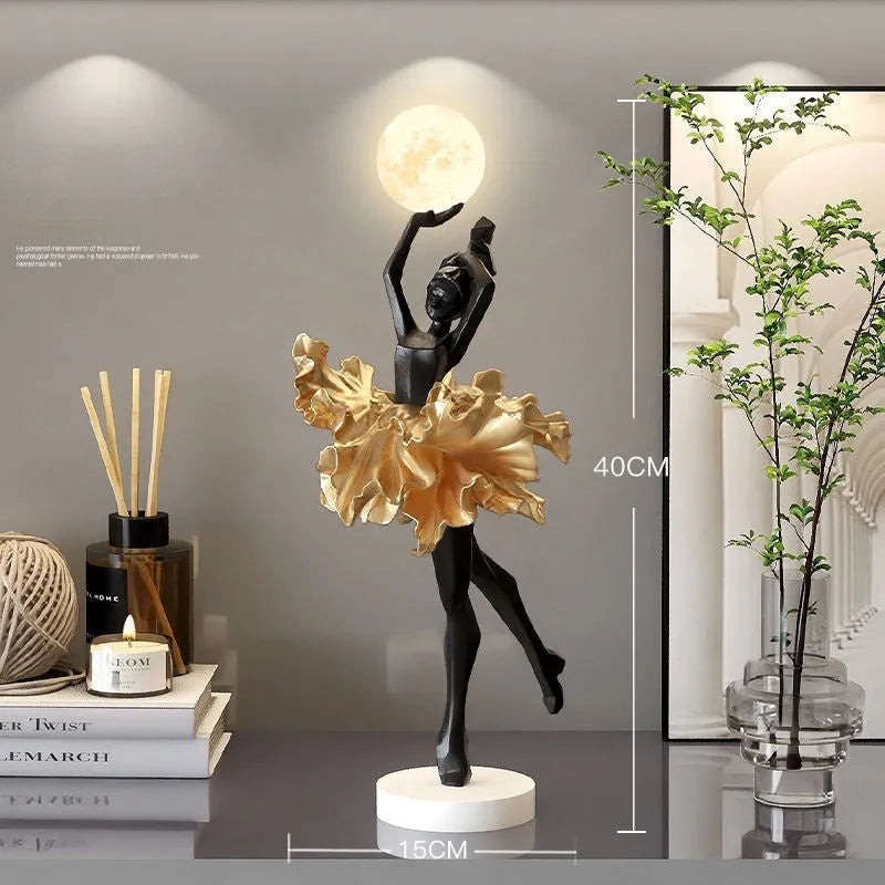 Art girl atmosphere small night lamp ornament in four colours with USB charging