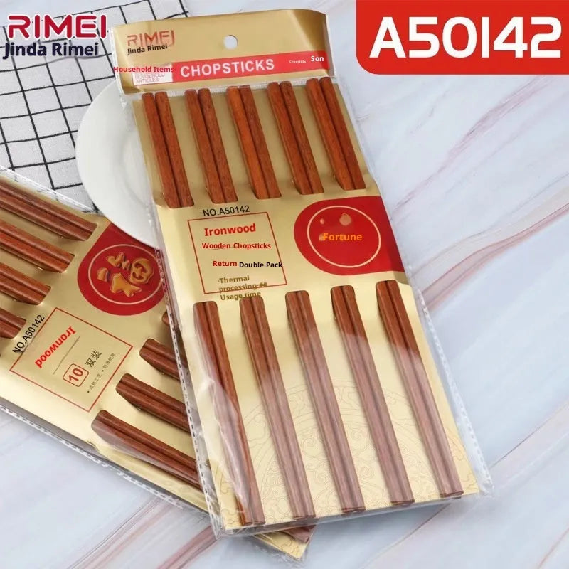 Ten pairs of bamboo chopsticks with solid colour and simple design for kitchen dining