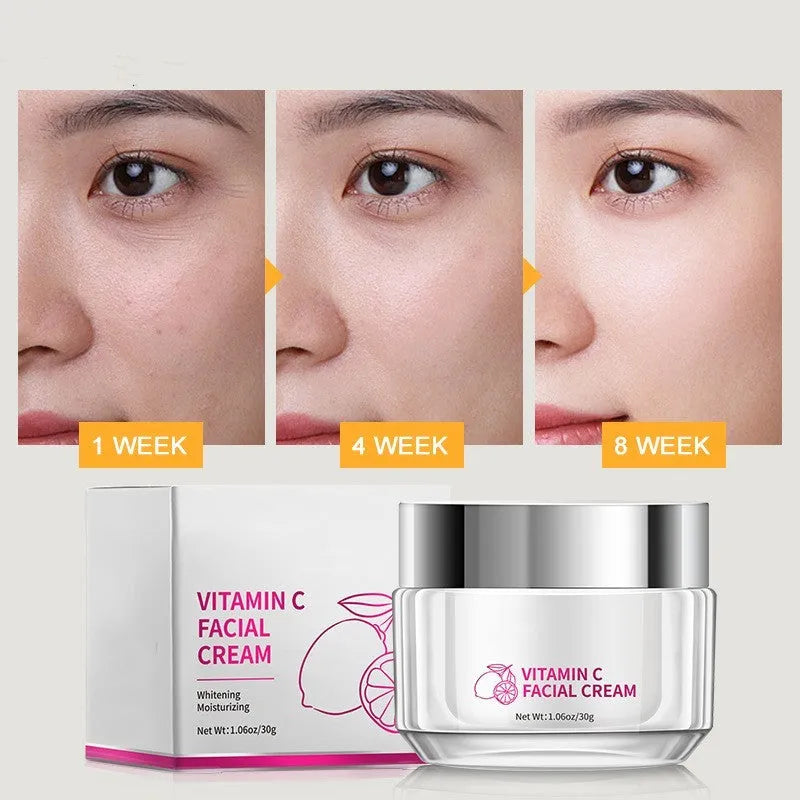 30g jar of universal vitamin C face cream showing compact 6cm size.