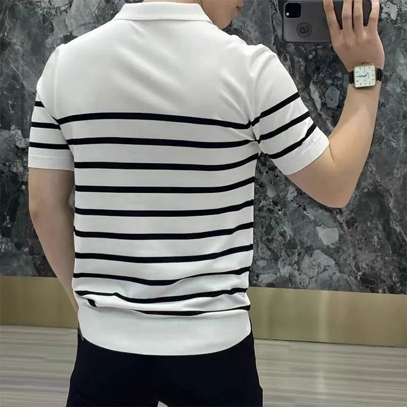 Striped lapel knitted T-shirt pullover in black or white colour with non-ironing fabric