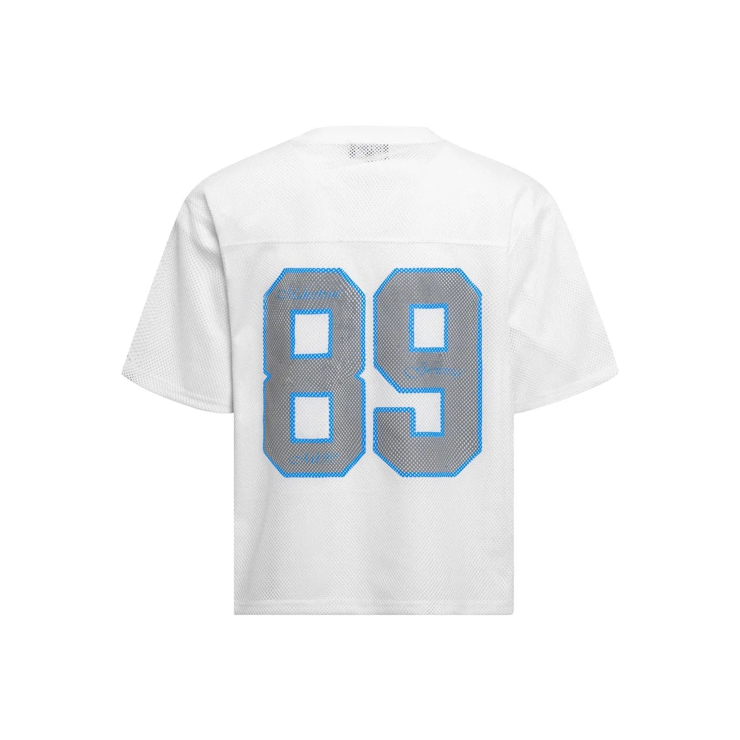 Men's loose-fitting casual T-shirt in black or white with regular sleeves