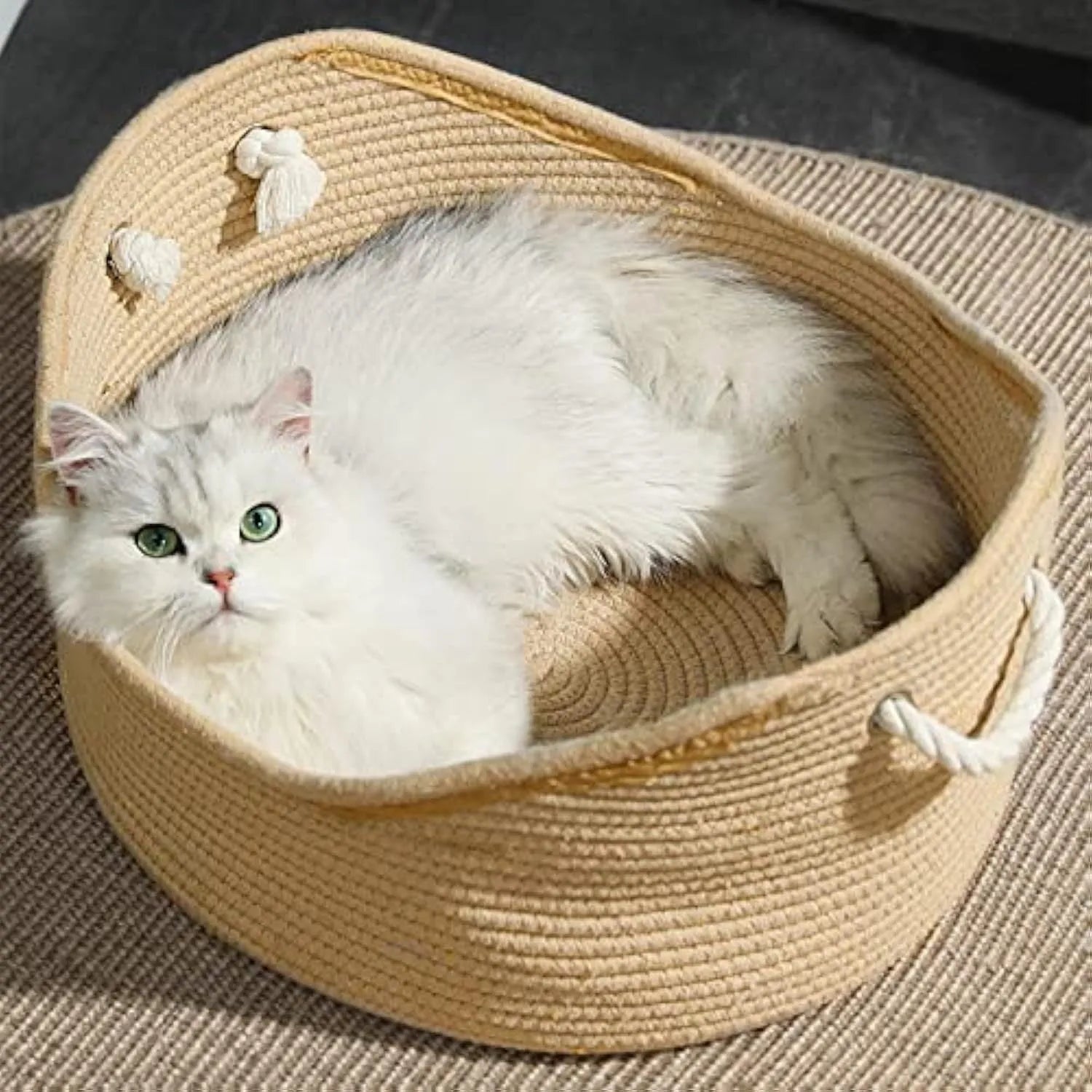 Wicker cat bed basket with corrugated scratching board in two size options for cats
