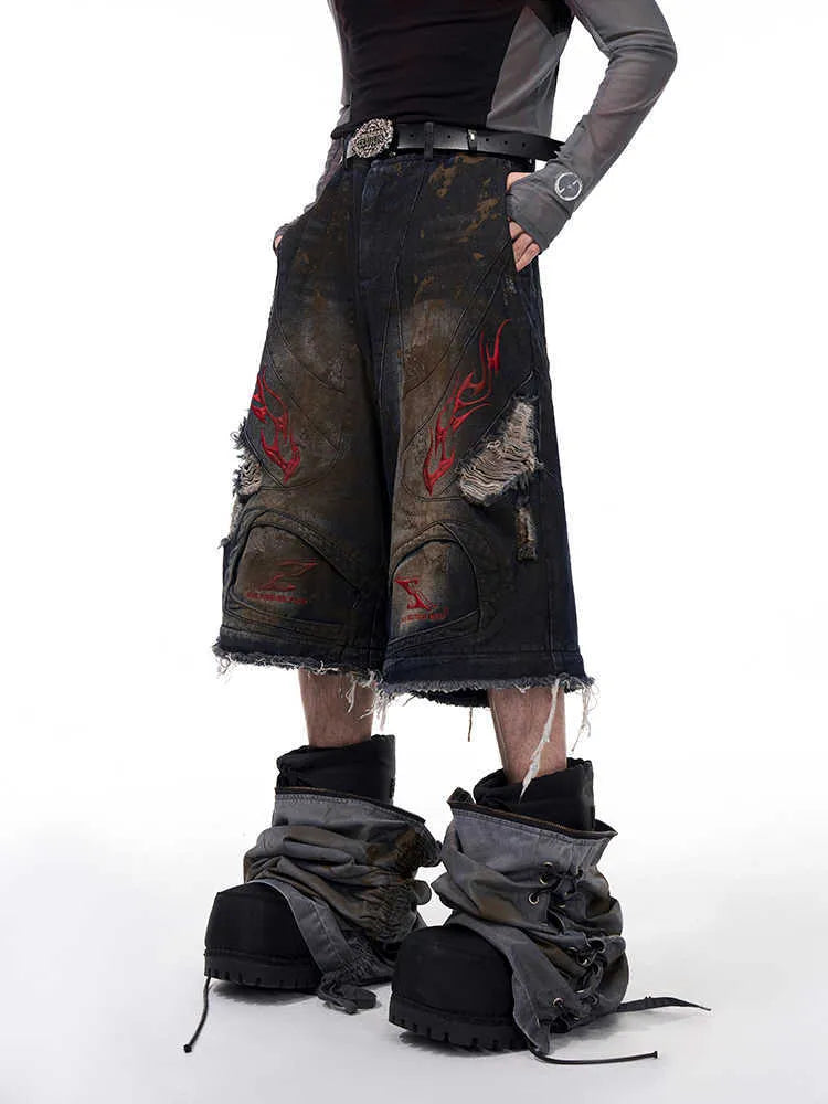 Men's retro jeans with detachable trousers legs in wide leg denim