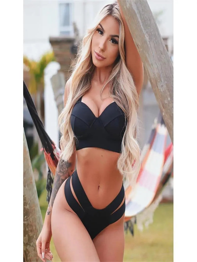 Women's contrasting colour bikini set with steel bracket push-up support, shown in rose red, black, peacock blue, and blue.