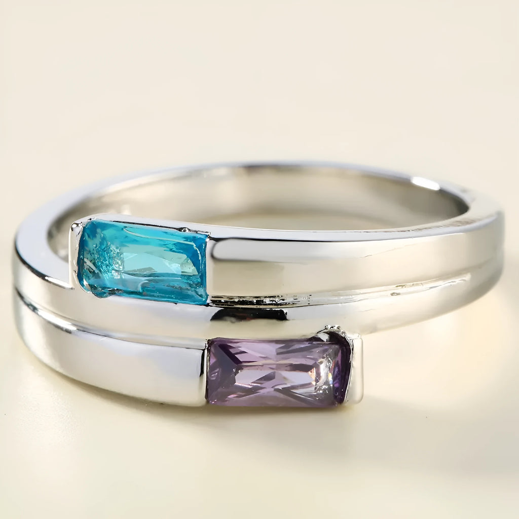 Copper ring with silver electroplating and embedded zircon stones in European sizes