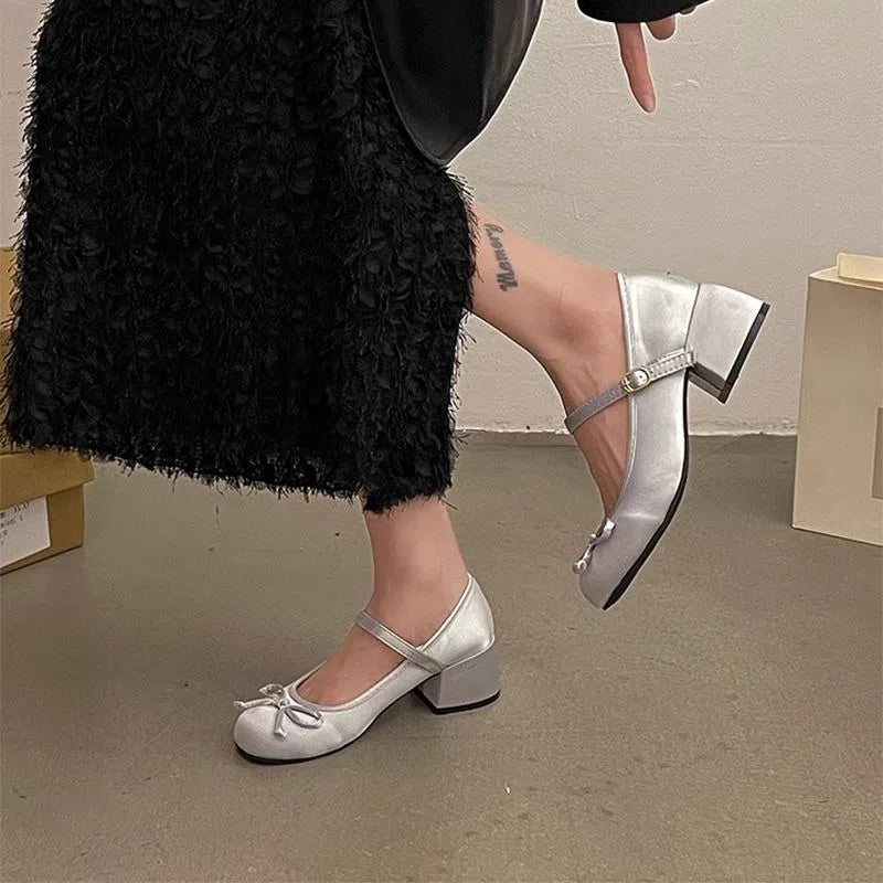 Women's Mary Jane shoes with chunky heel, round toe, buckle strap, pink colour, PU upper