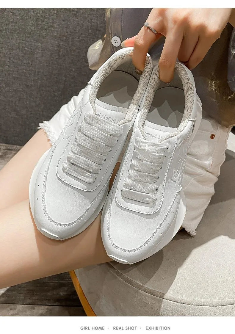 Women's leather sports casual shoes white tail colour, high top raised bottom, two-layer cowhide upper, round toe lace-up