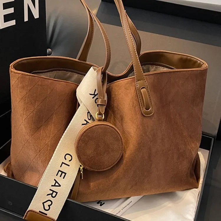 Large capacity polyester tote shoulder bag in horizontal square design with zipper compartment