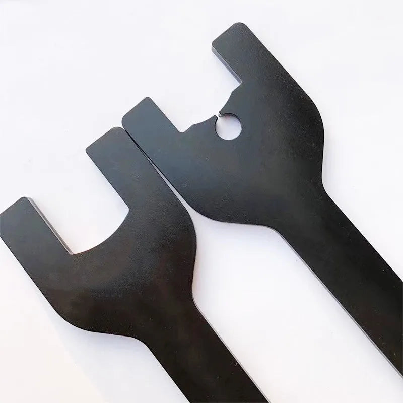 Land Rover fan wrench set with 36mm and 40mm alloy steel spanners on a workbench