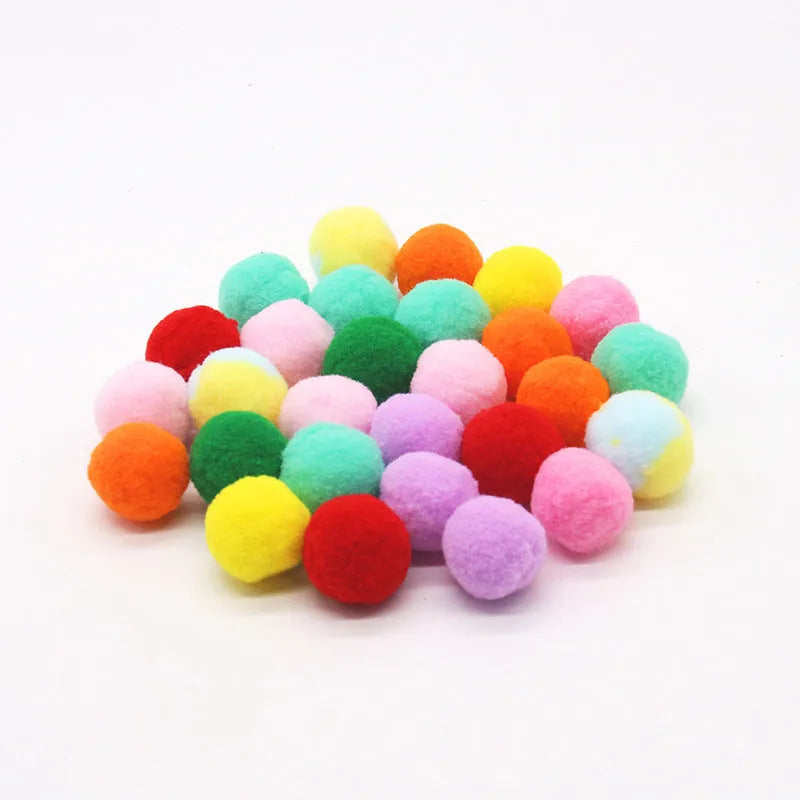 30cm pet toy launch gun with assortment of colourful 3cm plush yarn balls for dogs and cats