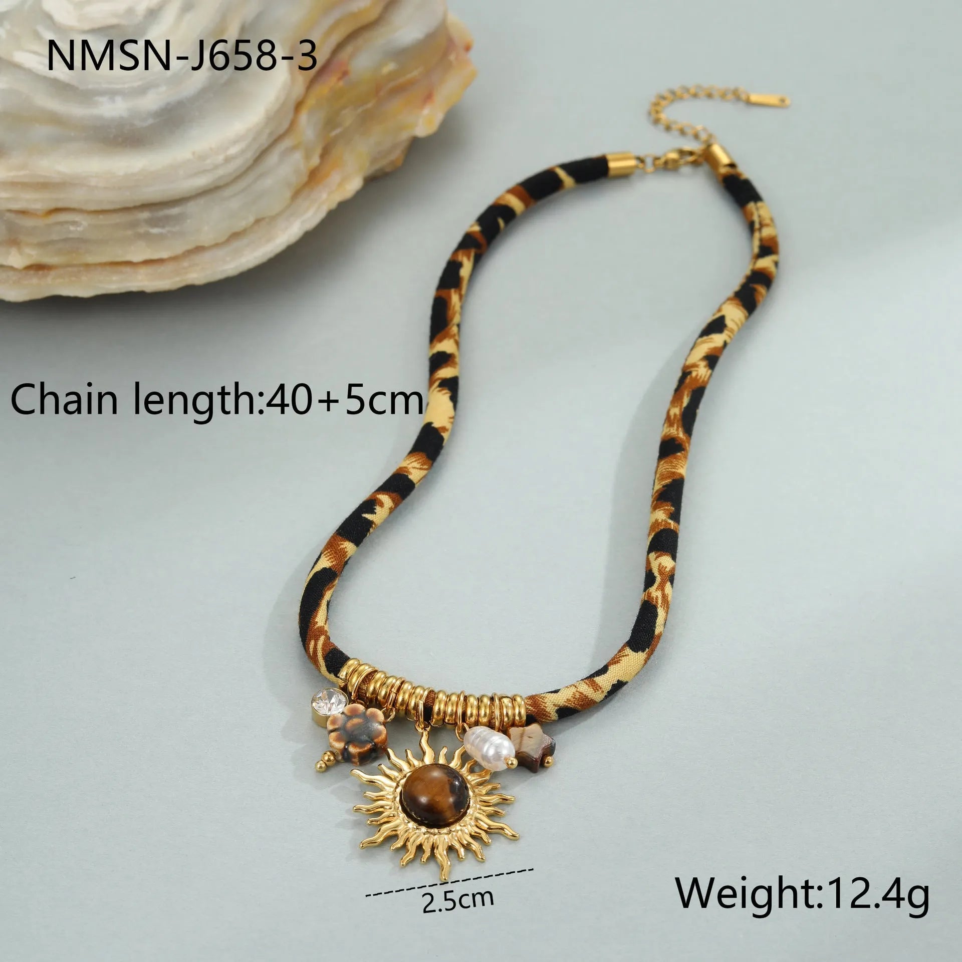 Leopard pattern stainless steel necklace with geometric pendant on adjustable 41-50cm chain