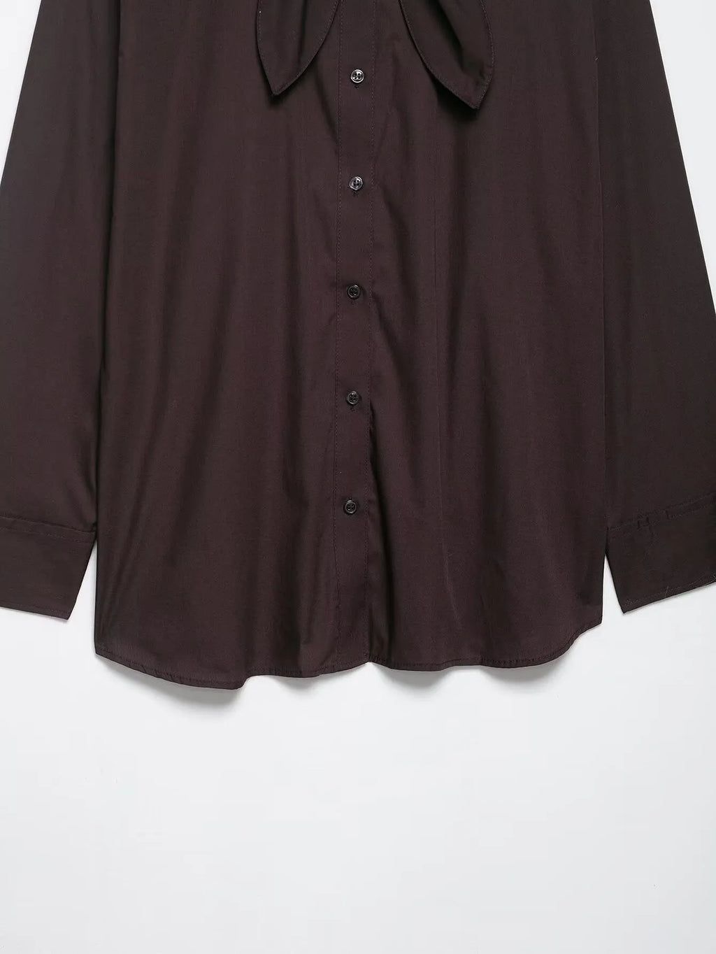 Brown women's poplin shirt with long sleeves, a bow tie, and a loose cardigan fit.