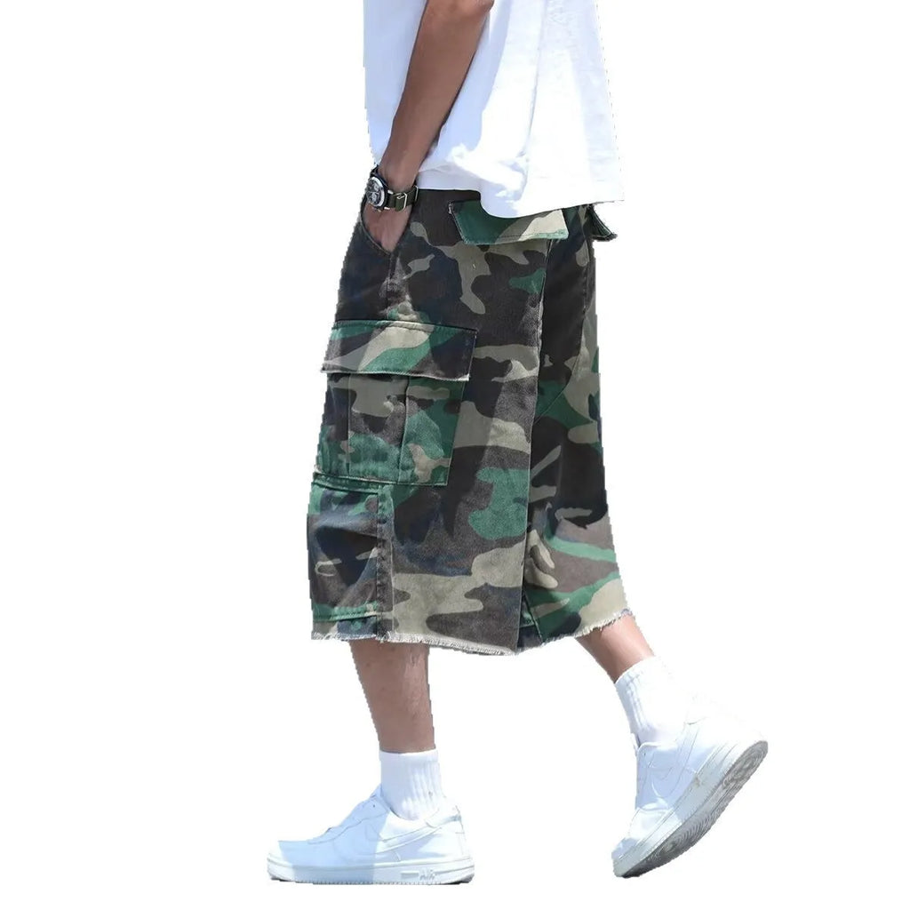 Men's American retro camouflage shorts in cotton with loose cropped fit