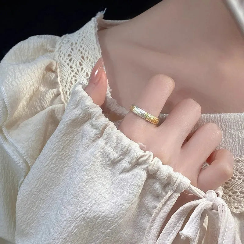 White copper ring with xiangyun pattern, electroplated silver and gold finish, geometric open mouth design