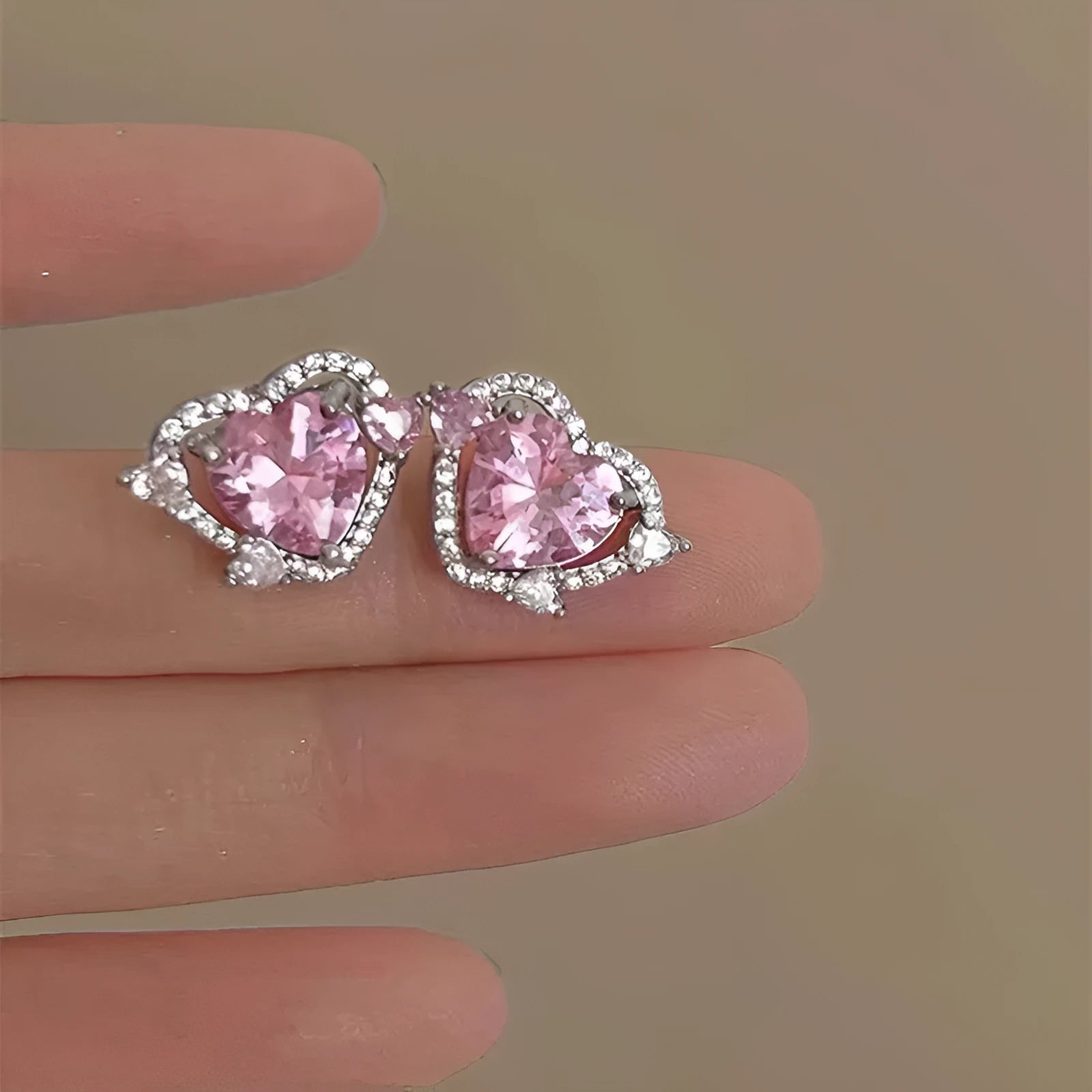 Guardian Heart stud earrings with white k gold electroplated finish on copper