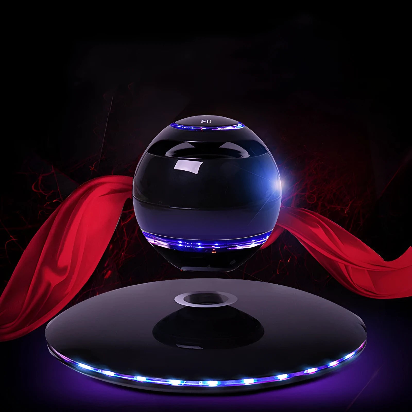 Black technology electronic creative toy Bluetooth speaker in white plastic with internal magnet horn array