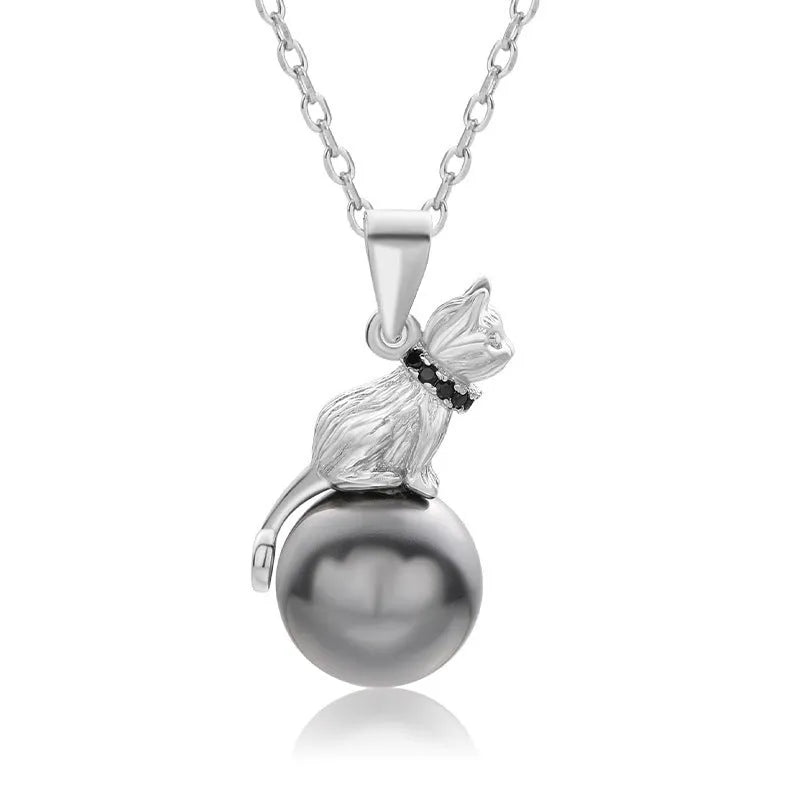 925 sterling silver cat pendant necklace with clavicle-length chain