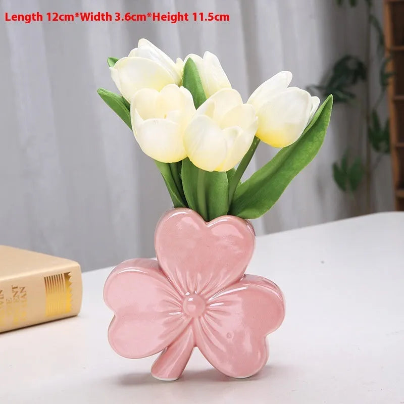 Clover-shaped white porcelain ceramic vase in light green, pink, red, or white colour.