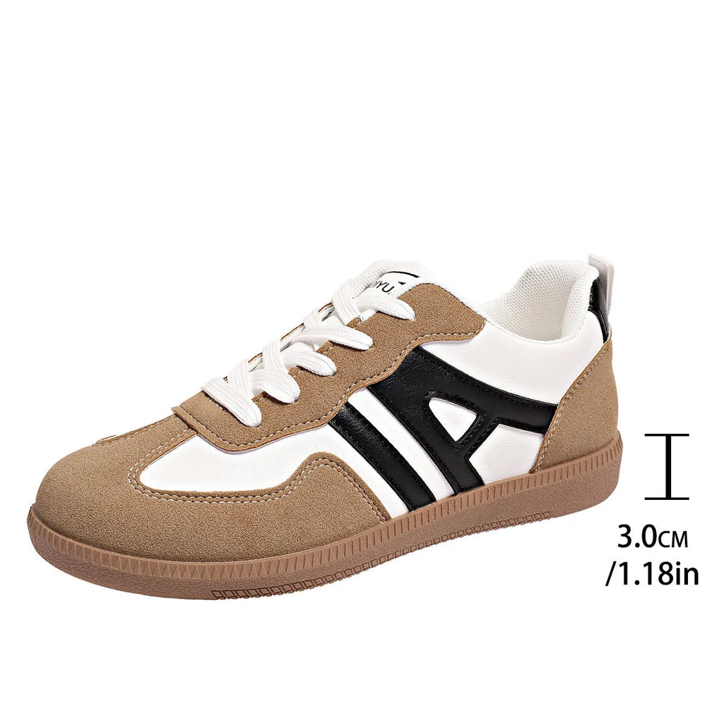 Women's retro colour matching jogging shoes with lace-up front and platform heel