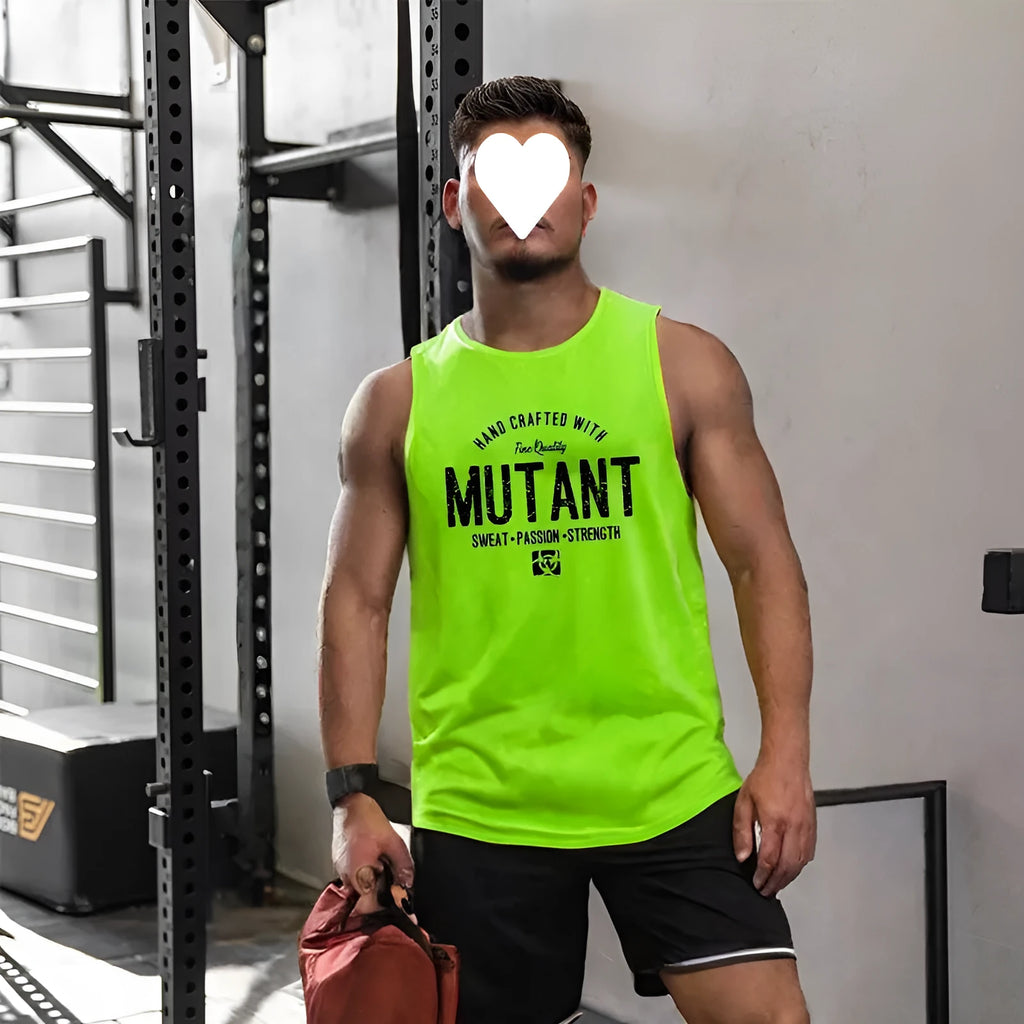 Loose fit polyester training waistcoat in multiple colours with sleeveless design for fitness activities