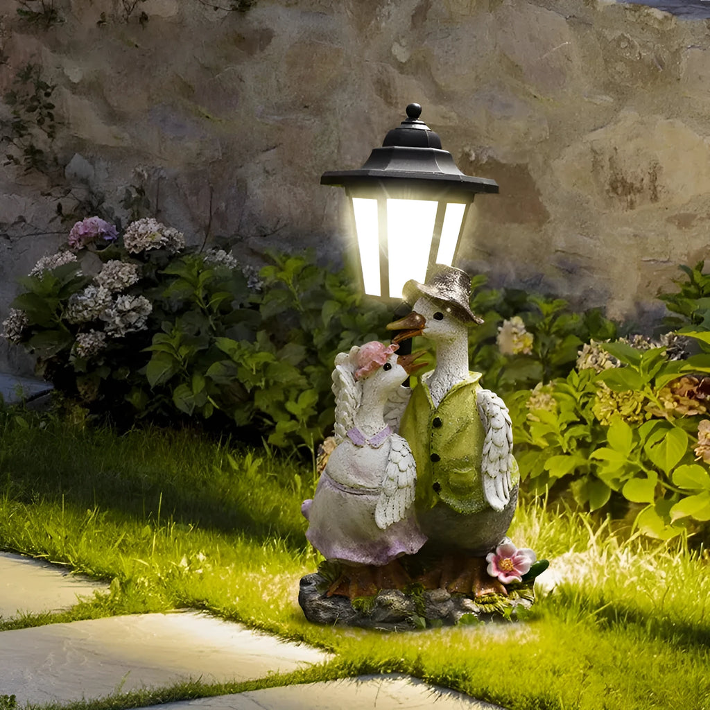 Hexagonal solar garden lamp with resin craft design in American country style
