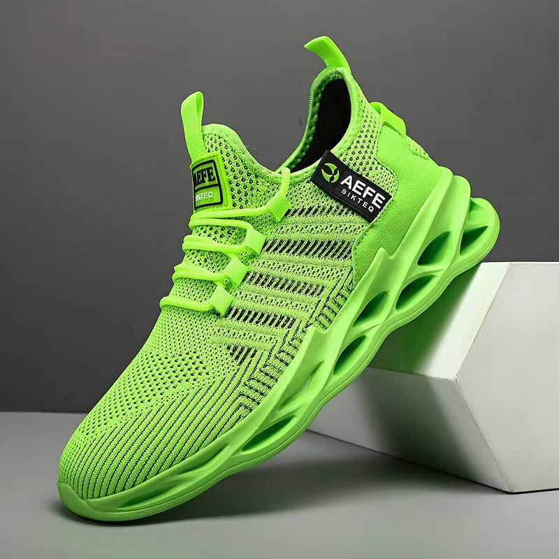Men's mesh breathable casual running shoes with cross straps in black, green, and yellow, sizes 40-47