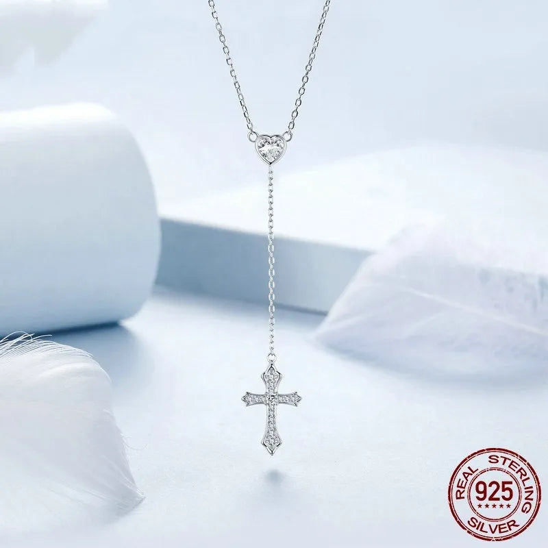 Silver V-neck cross pendant necklace on O-ring chain, colour BSN384
