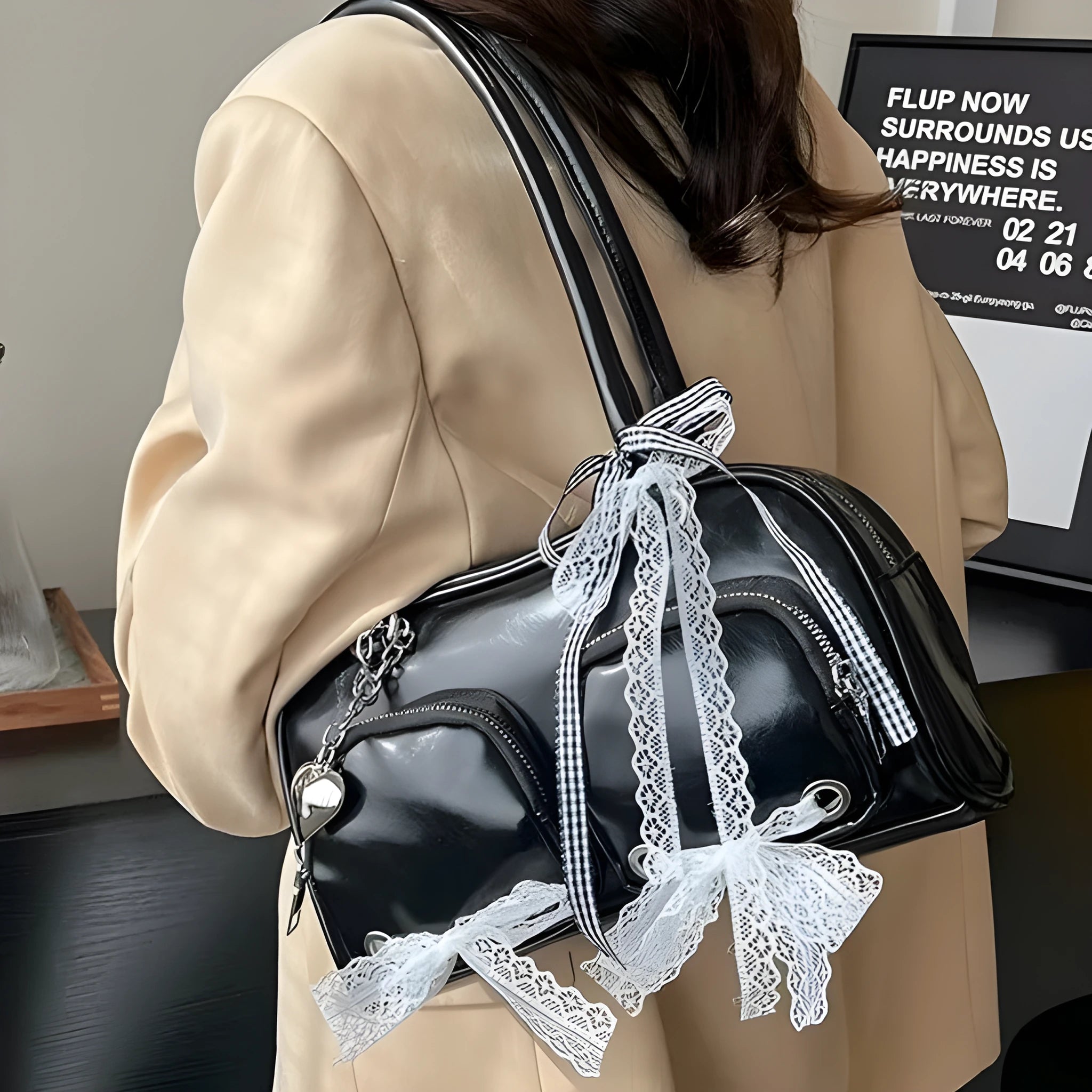 Soft PU leather cross-body shoulder bag in horizontal square shape with large capacity and mobile phone compartment