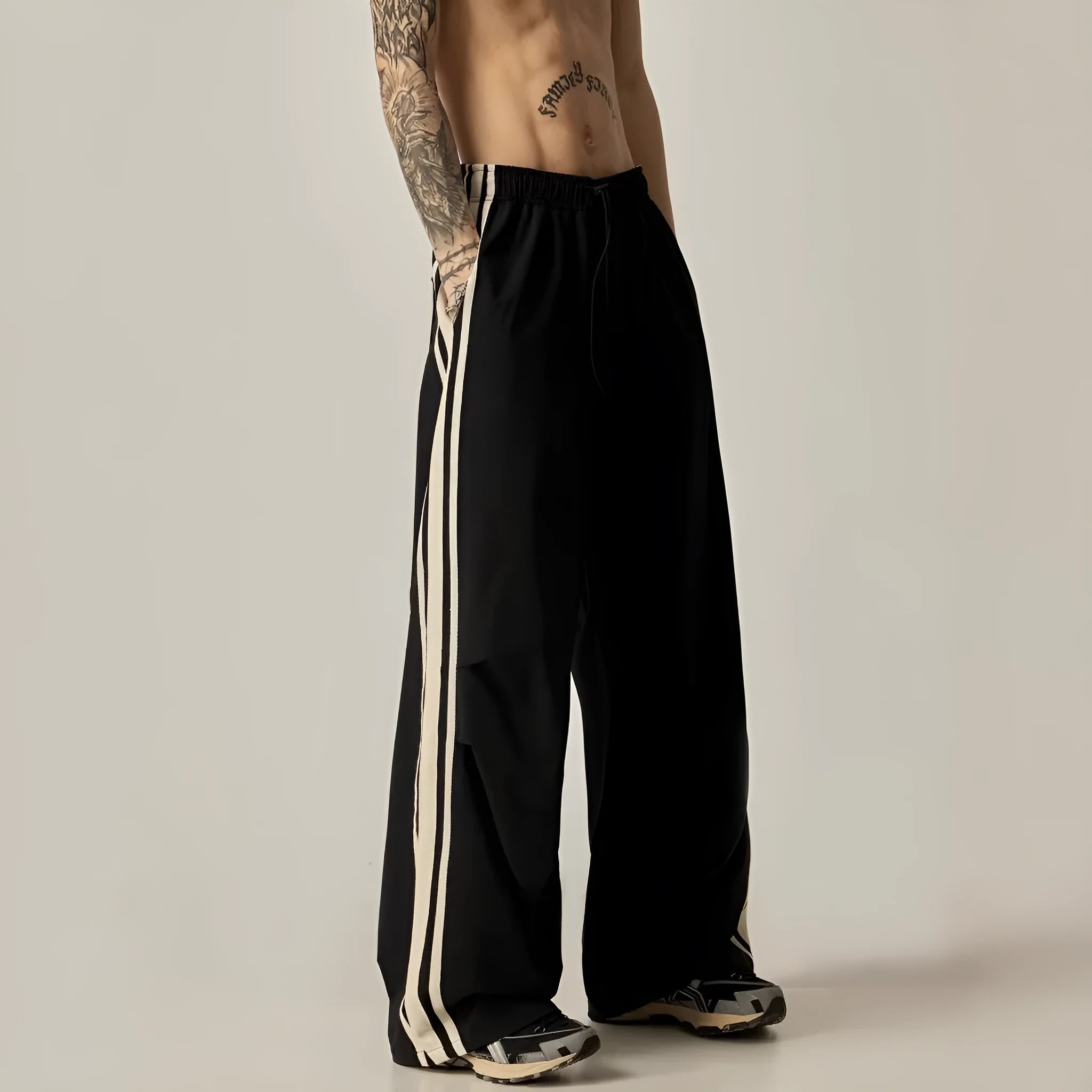 Black men's wide leg climbing trousers with high waist and straight long design